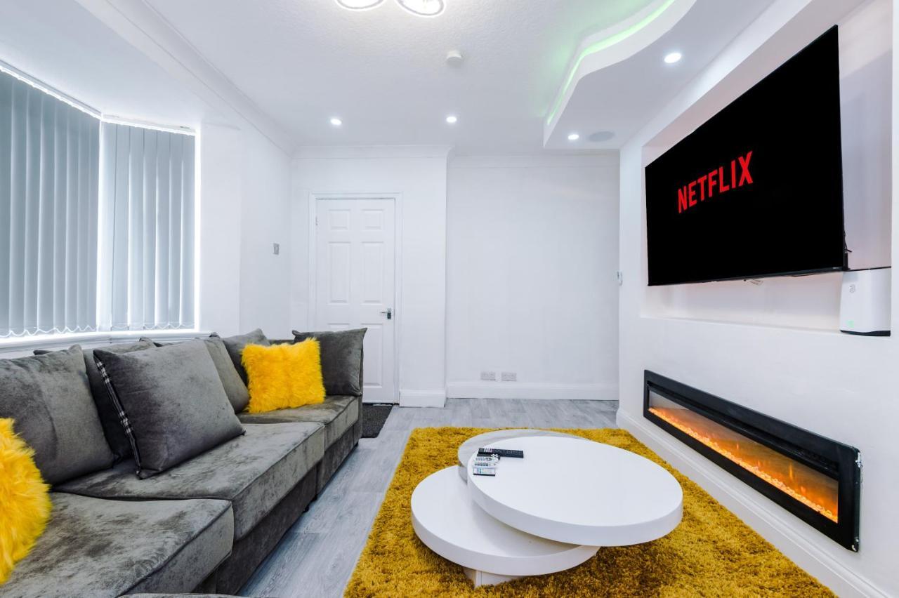 Nice Three Bedroom House In Manchester Ngoại thất bức ảnh