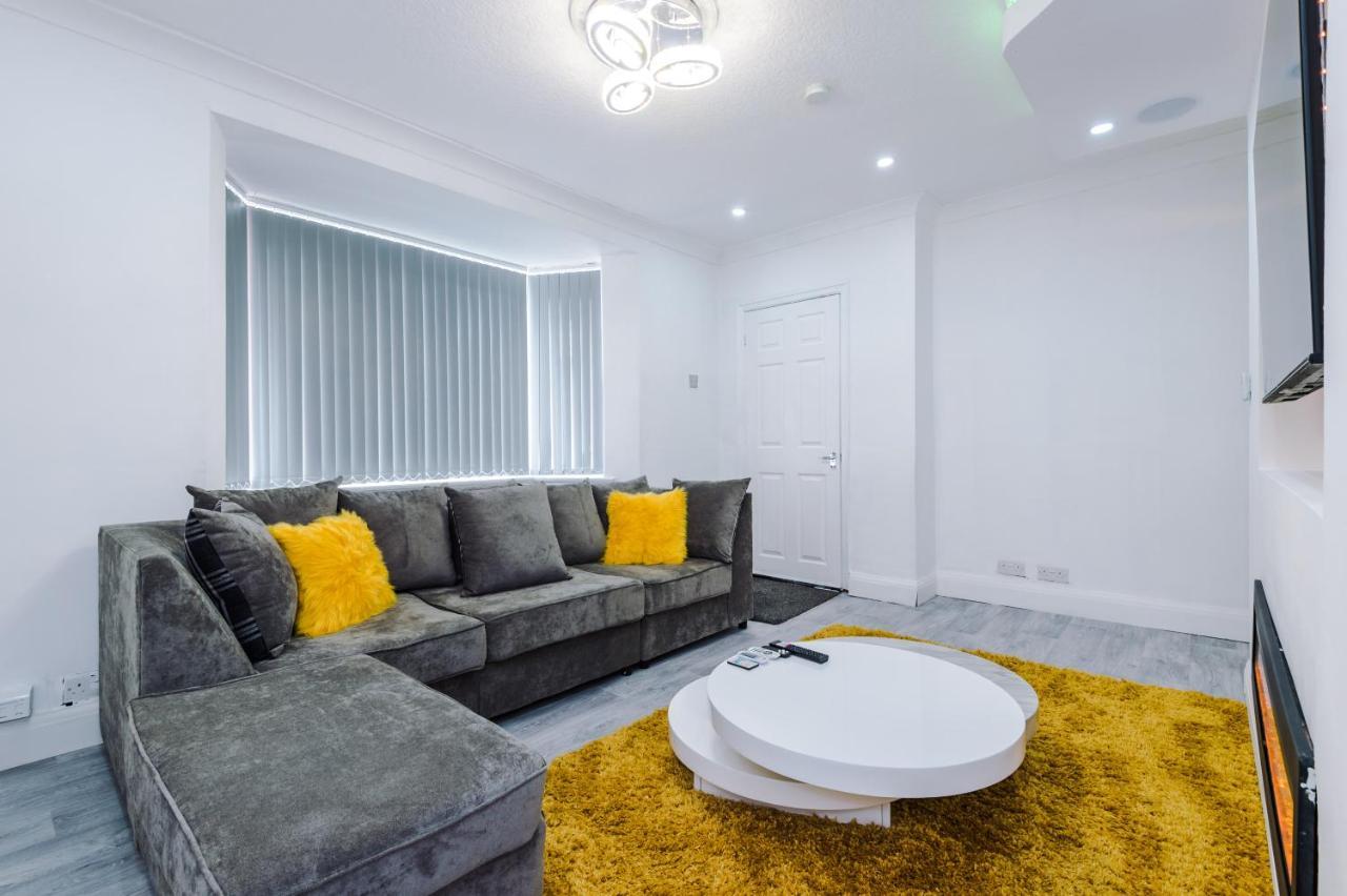 Nice Three Bedroom House In Manchester Ngoại thất bức ảnh